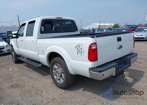 2013 Ford F-250 Lariat из США, поврежденный, VIN 1FT7W2B69DEA21397